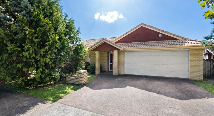  at 5 Lushington Place, Huntington Park, Auckland