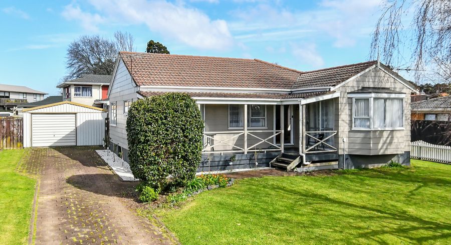  at 82 Motatau Road, Papatoetoe, Auckland