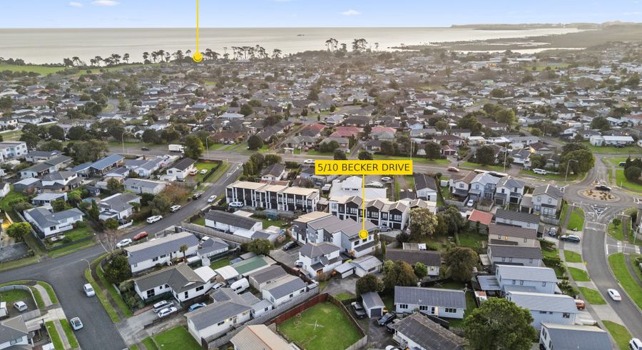  at 5/10 Becker Drive, Weymouth, Manukau City, Auckland
