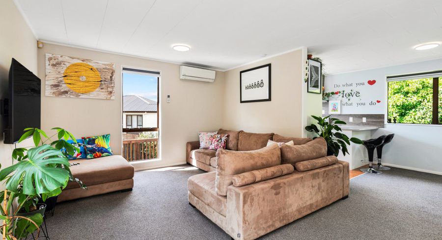  at 2/40 Manuka Road, Glenfield, North Shore City, Auckland