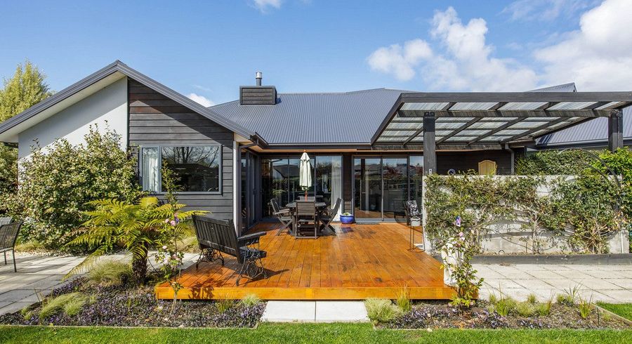  at 44 Holiday Drive, Mairehau, Christchurch