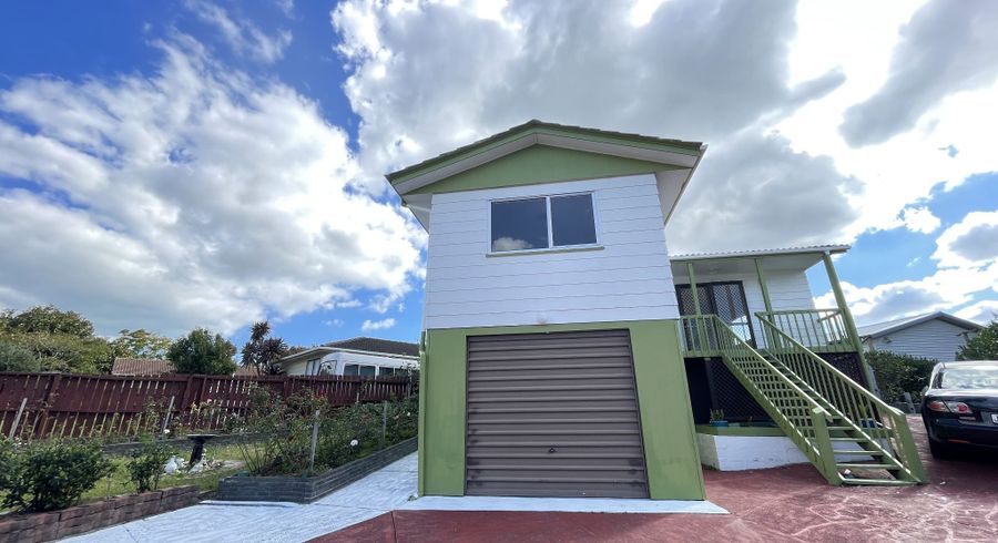 at 6 Topaz Place, Wiri, Auckland