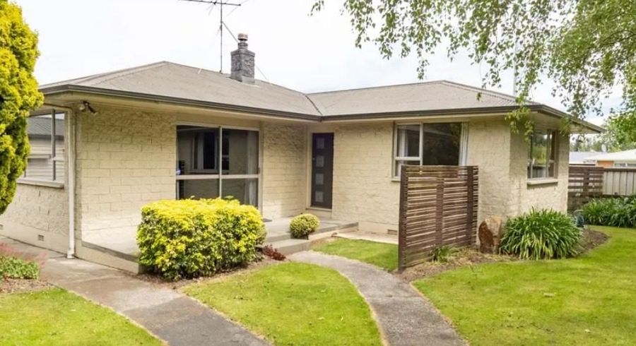  at 48 Chalmers Aveune, Hampstead, Ashburton, Canterbury