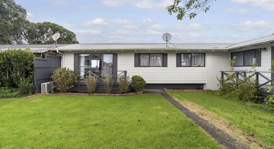  at 2/56 Henwood Road, Mangere East, Manukau City, Auckland