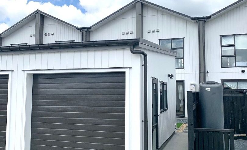  at 60 Manarini Road, Westgate, Auckland