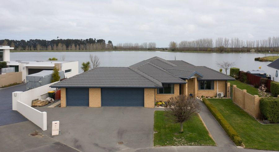  at 8 Penbury Close, Huntingdon, Ashburton