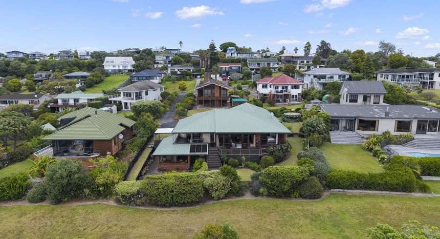  at 146 Pacific Parade, Army Bay, Rodney, Auckland