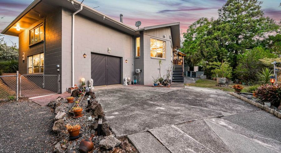  at 16 Ribblesdale Road, Henderson, Waitakere City, Auckland