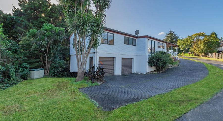  at 7 Spruce Place, Totara Heights, Auckland