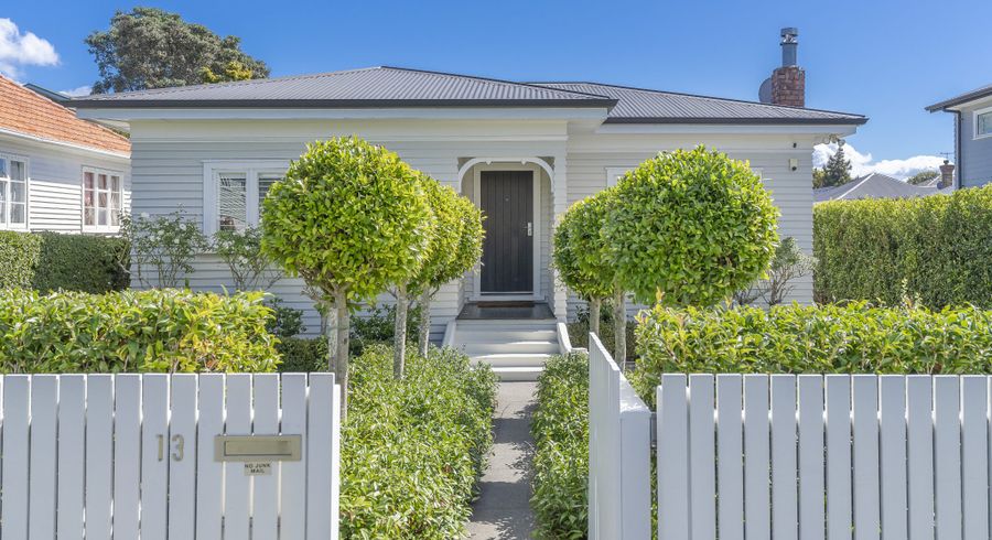  at 13 Huntingtree Avenue, Sandringham, Auckland City, Auckland