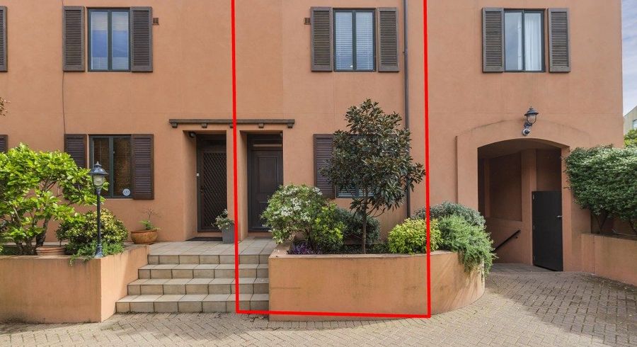  at 2/10 Cleveland Road, Parnell, Auckland City, Auckland