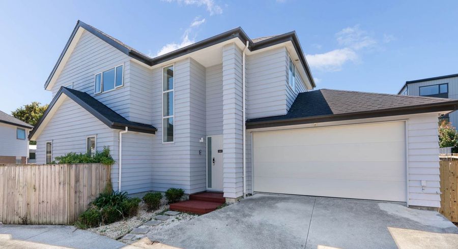  at 22C Buscomb Avenue, Henderson, Waitakere City, Auckland