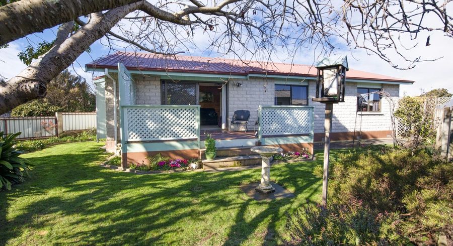  at 5 Ted Harpur Place, Onekawa, Napier