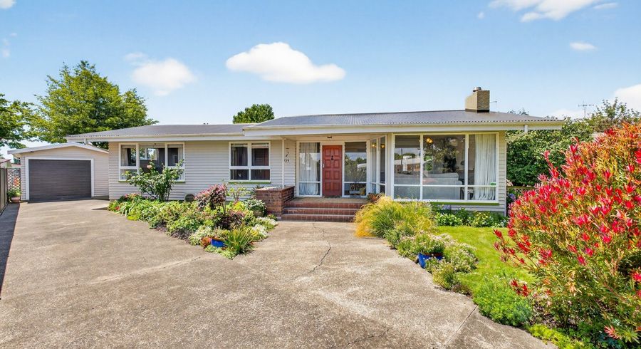  at 729 Maxville Drive, Parkvale, Hastings, Hawke's Bay