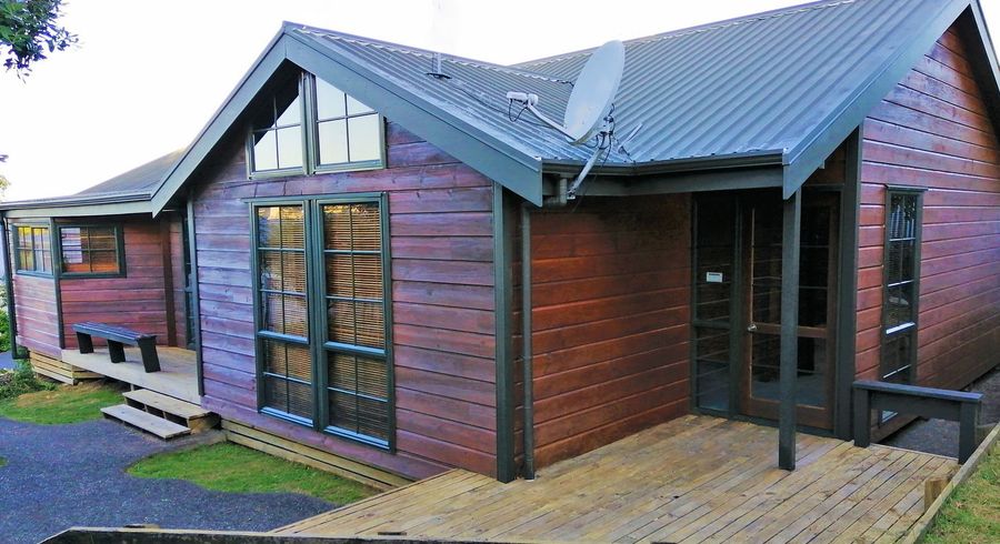  at 2/16 Corunna Road, Milford, North Shore City, Auckland