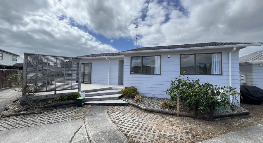  at 9 Lisa Rise, Half Moon Bay, Manukau City, Auckland