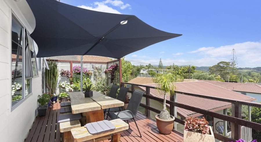  at 61 Forest Hill Road, Henderson, Auckland