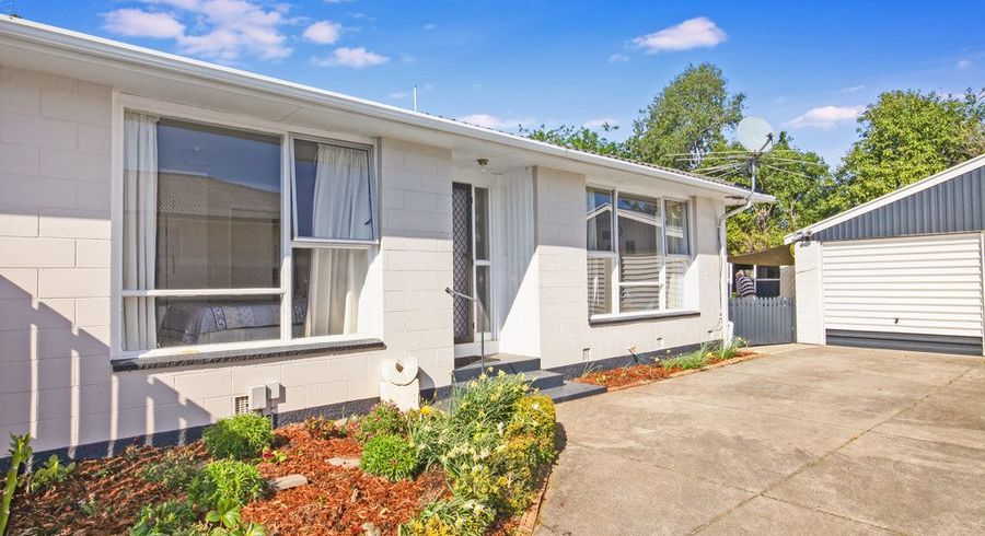  at 2/28 Cob Crescent, Woolston, Christchurch