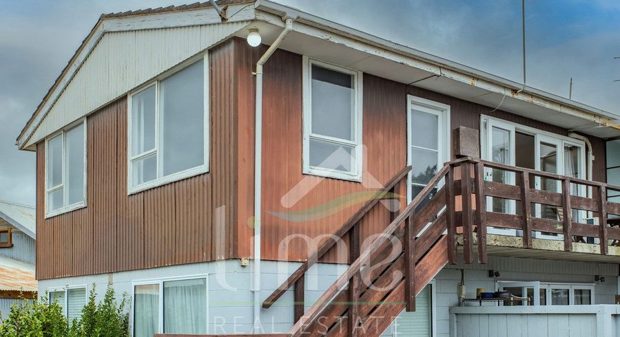  at 4/15A Marriner Street, Sumner, Christchurch