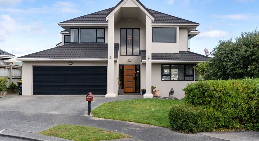  at 60 Molyneux Close, Whitby, Porirua, Wellington