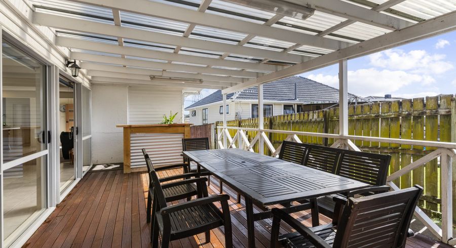 at 15 Fisher Crescent, Otara, Manukau City, Auckland