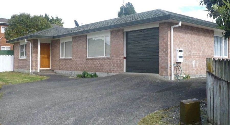 at 4 Camberley Court, Manurewa East, Auckland