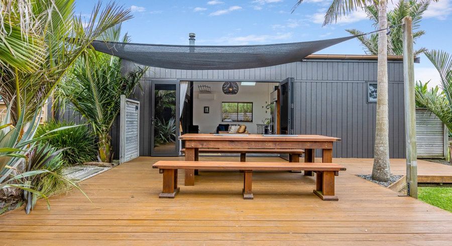 at 15A Barrett Road, Whalers Gate, New Plymouth