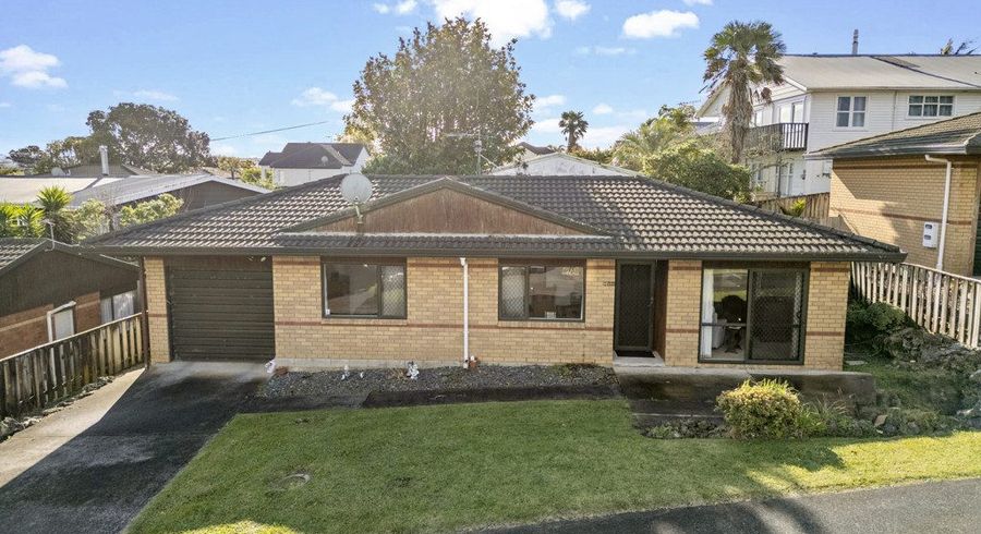 at 2/101 Wallace Road, Mangere Bridge, Manukau City, Auckland