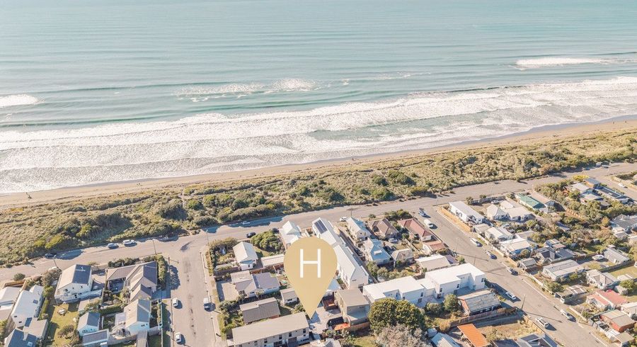  at 13 Effingham Street, North New Brighton, Christchurch City, Canterbury