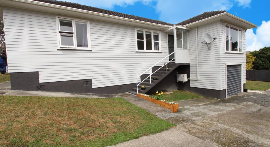  at 31 Turville Crescent, Newlands, Wellington