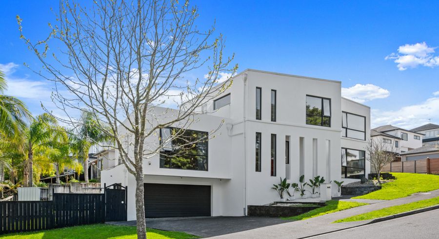  at 26 Bellagio Way, Flat Bush, Manukau City, Auckland