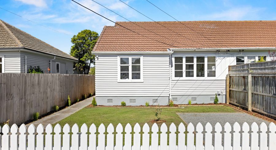  at 25 Gould Crescent, Woolston, Christchurch City, Canterbury