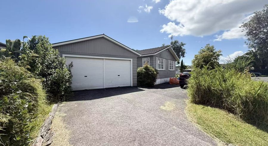  at 12 Fiesta Drive, Half Moon Bay, Manukau City, Auckland