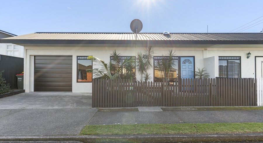  at 1/39 Clemow Road, Fitzroy, New Plymouth, Taranaki