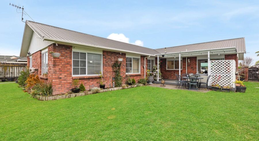  at 5 Rosebank Avenue, Kelvin Grove, Manawatu, Manawatu / Whanganui