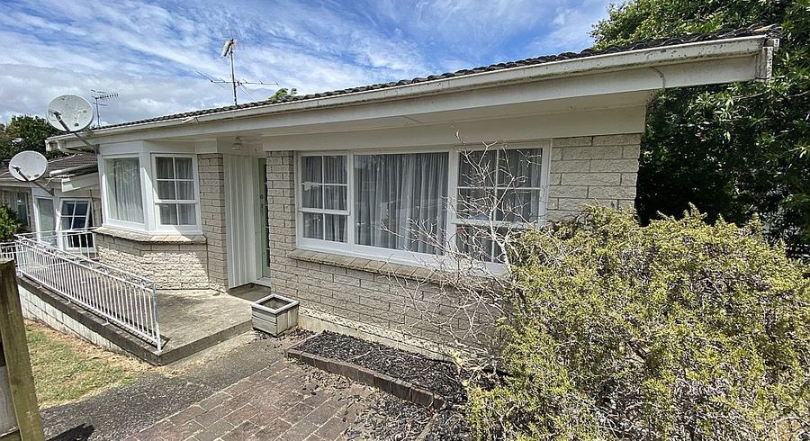  at 1/1 Abraham Place, Saint Johns, Auckland City, Auckland