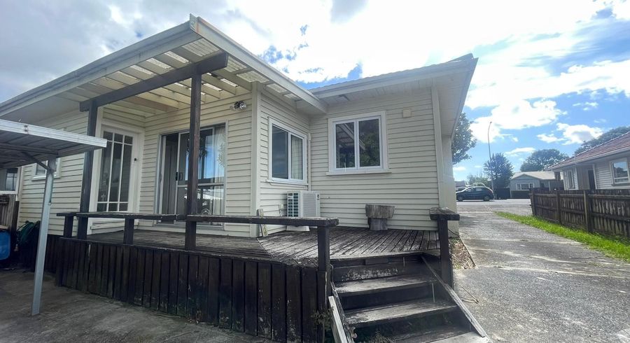  at 1598 Great North Road, Waterview, Auckland City, Auckland