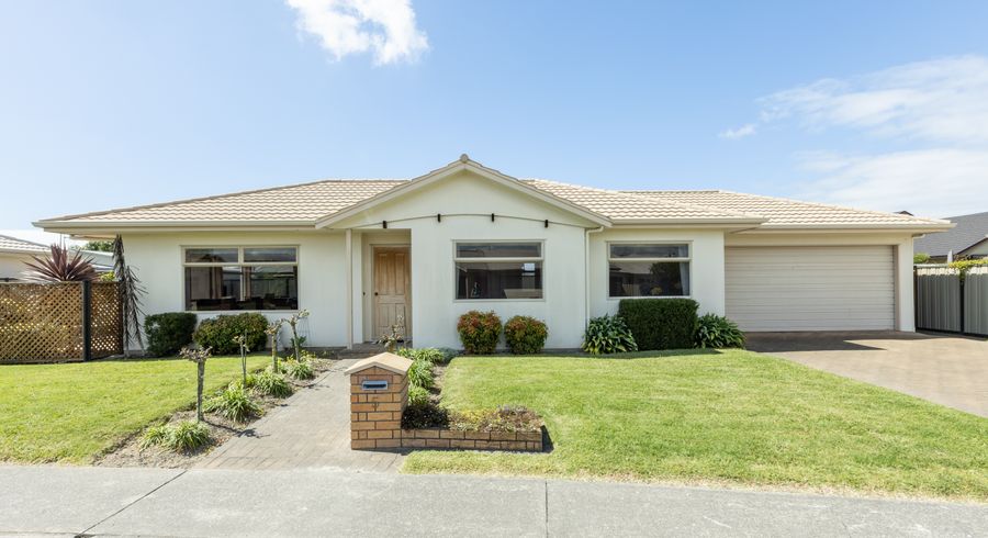  at 5 Ellerslie Place, Taradale, Napier