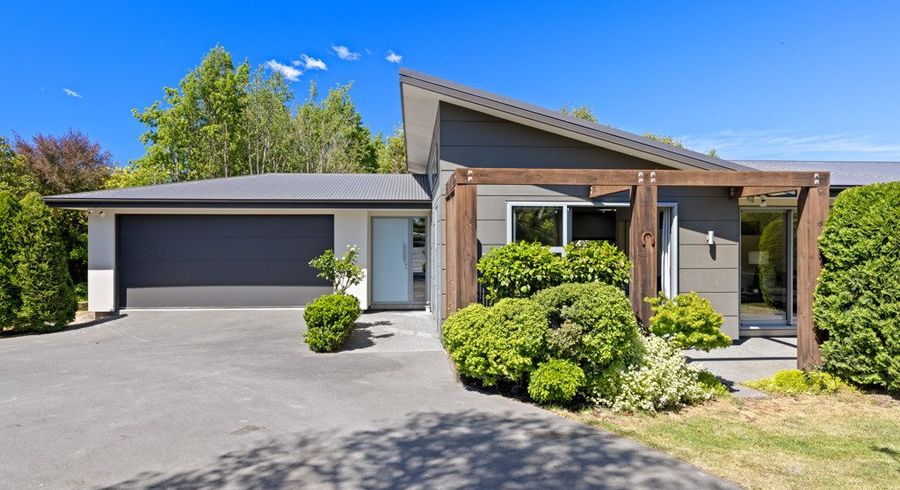  at 14 Redwood Place, St. Albans, Christchurch City, Canterbury