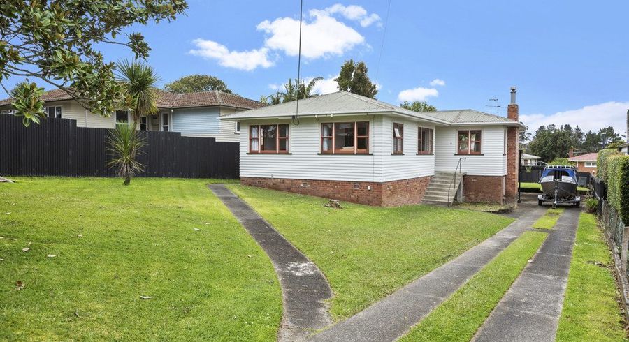  at 21 Taipari Road, Te Atatu Peninsula, Waitakere City, Auckland