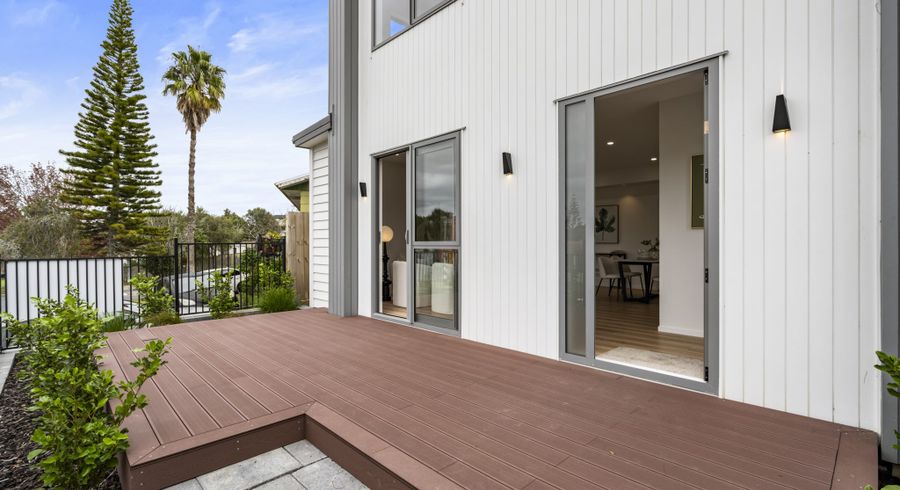  at 104A Moire Road, West Harbour, Waitakere City, Auckland