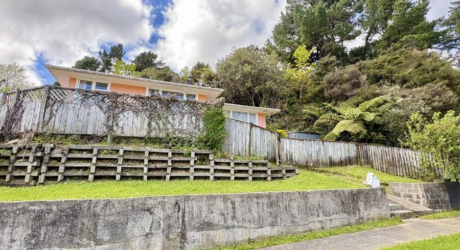  at 14 Thomson Grove, Stokes Valley, Lower Hutt, Wellington