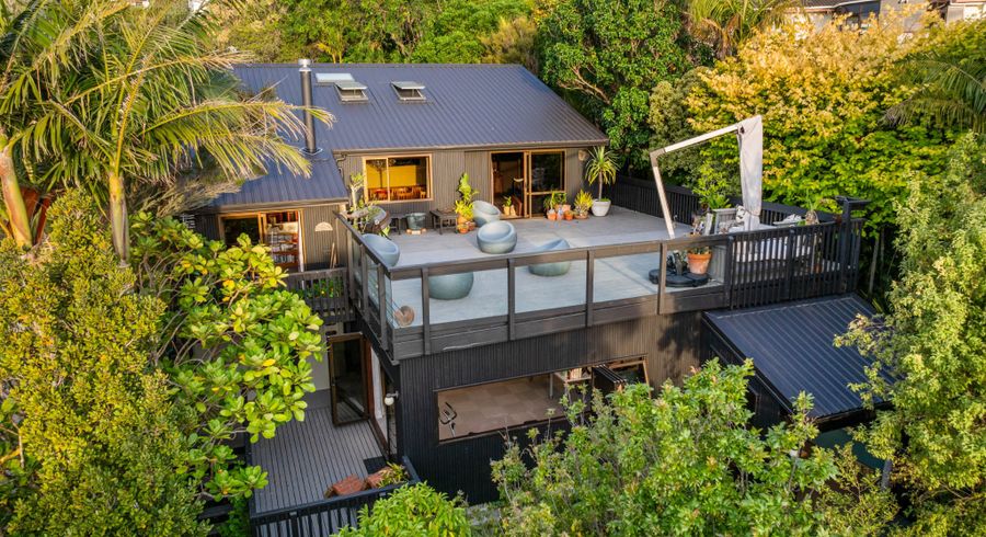  at 31 Brigantine Drive, Beach Haven, North Shore City, Auckland