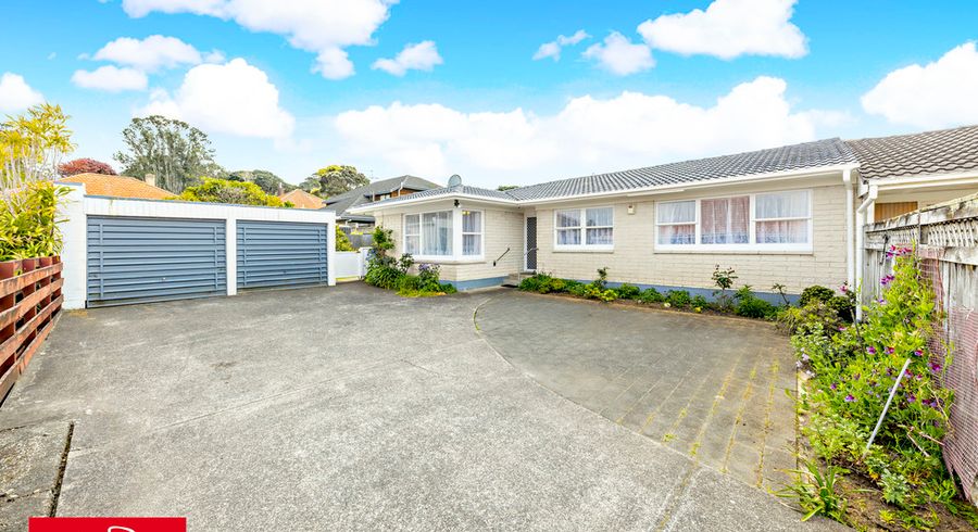  at 5/40 Turama Road, Royal Oak, Auckland