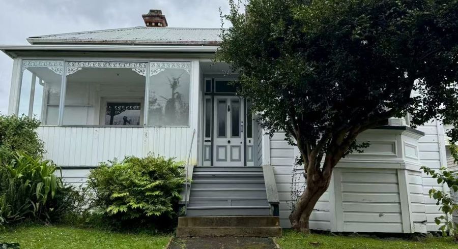  at 7 Horoeka Avenue, Mount Eden, Auckland City, Auckland