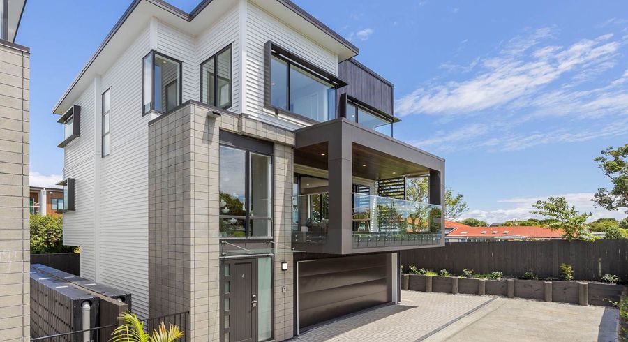  at 4/20 Williamson Avenue, Belmont, North Shore City, Auckland