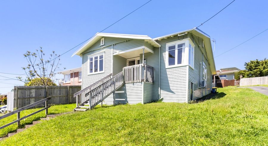  at 8 Corunna Road, Milford, North Shore City, Auckland
