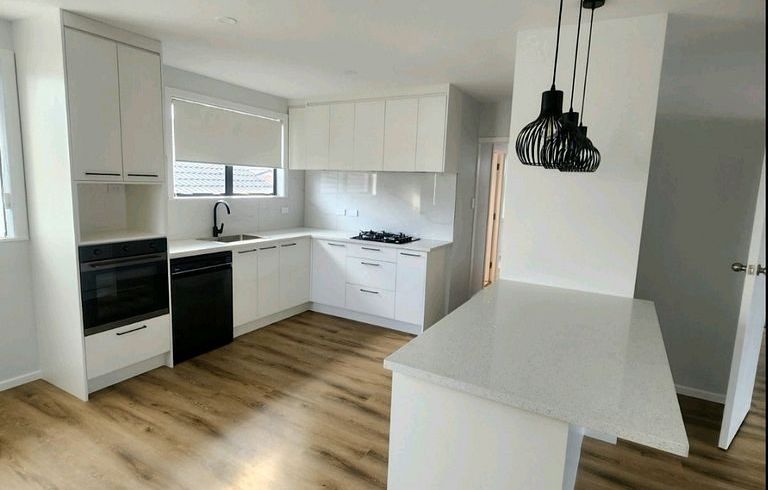  at 2 Ellis Avenue, Mount Roskill, Auckland