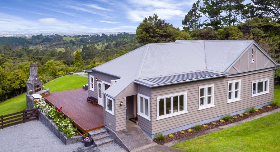  at 33 Sunnyvale Road, Swanson, Auckland