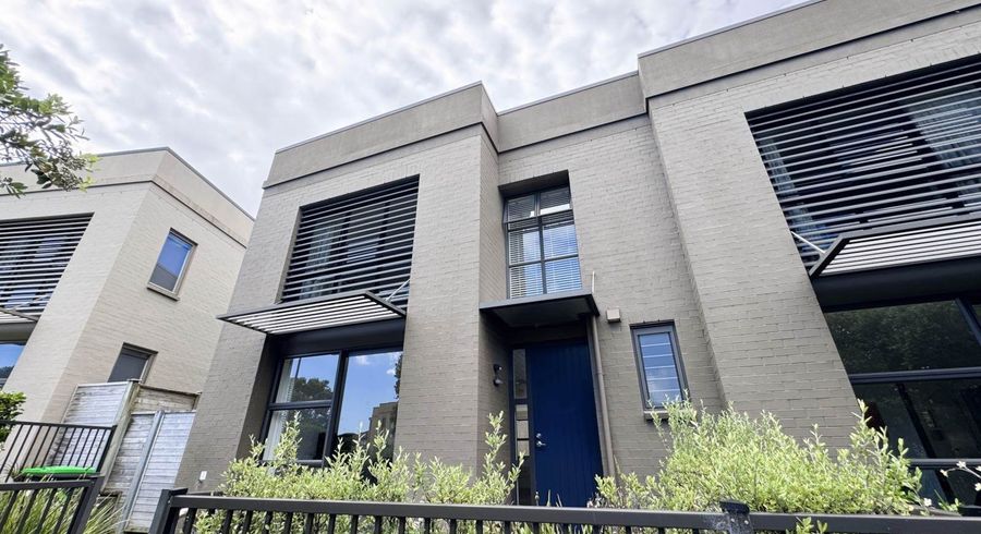  at 142 Stonefields Avenue, Stonefields, Auckland City, Auckland